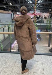 PLEASURE COAT