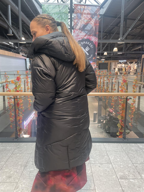 Tiana-Jacket