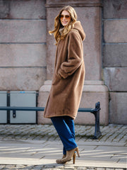 PLEASURE COAT