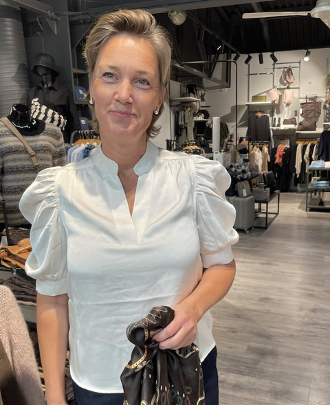 Roella Heavy Sateen Blouse