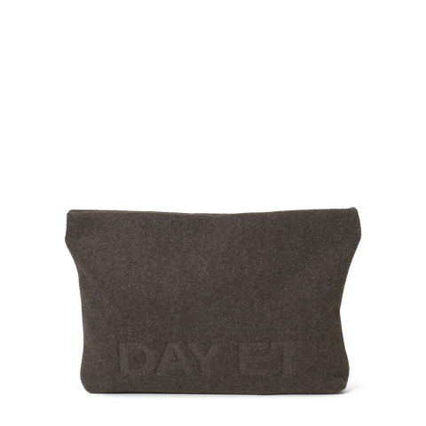 Day Woolen Pouchy