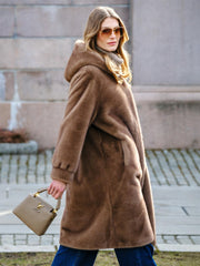 PLEASURE COAT