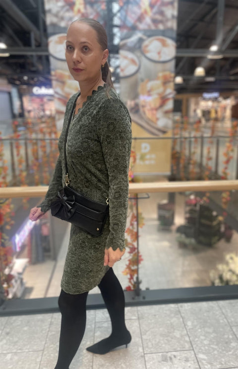 Gry-Dress