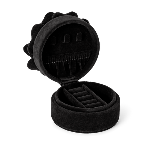 Day Velvet Flower Jewelry Round