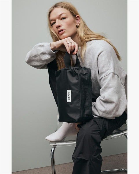 Day Gweneth RE-S Washbag L